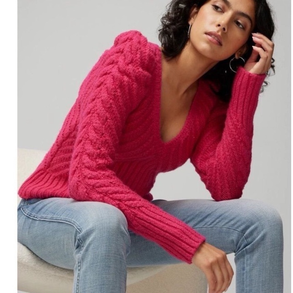 NWT‎ White House Black Market V-Neck Puff Sleeve Cable size XL Sweater Hot Pink